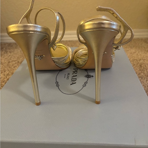 Gold Prada heels - Picture 6 of 7
